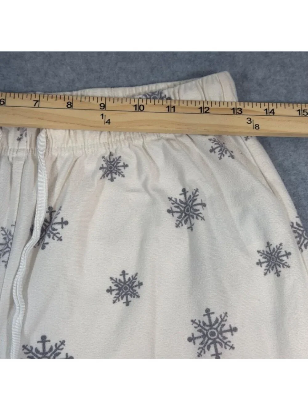 Nautica Sleepwear Women’s Medium White Snowflake Print Pajama Lounge Pants Soft